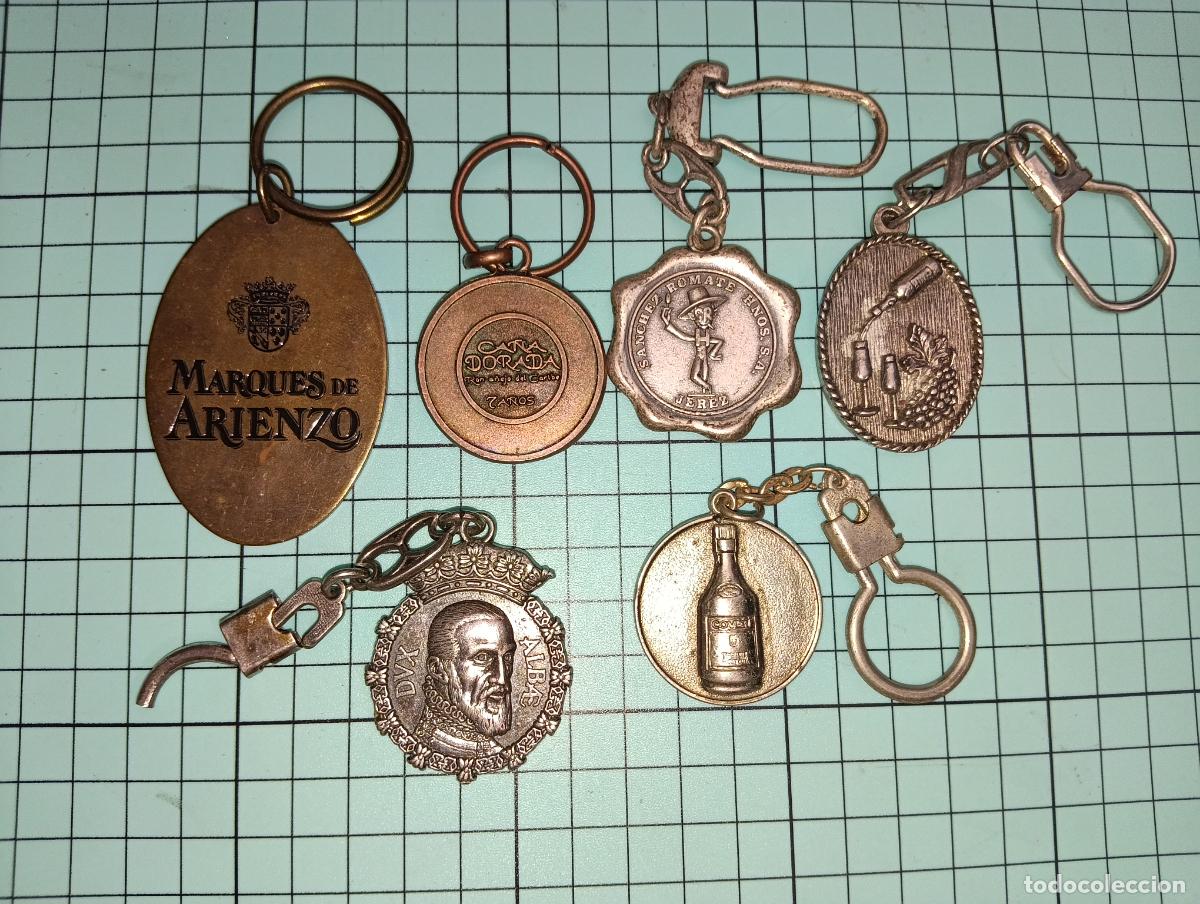 Coleccionismo de llaveros: Lote 6 llaveros publicitarios antiguos vinos y brandis de Jerez.