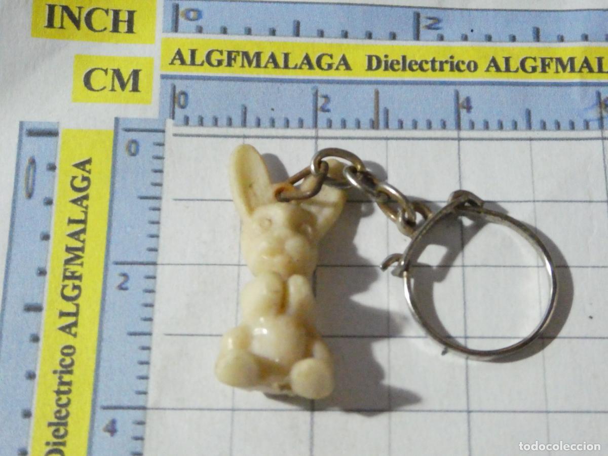 Coleccionismo de llaveros: LLAVERO DE FIGURITAS MINIATURAS. CONEJO CONEJITO