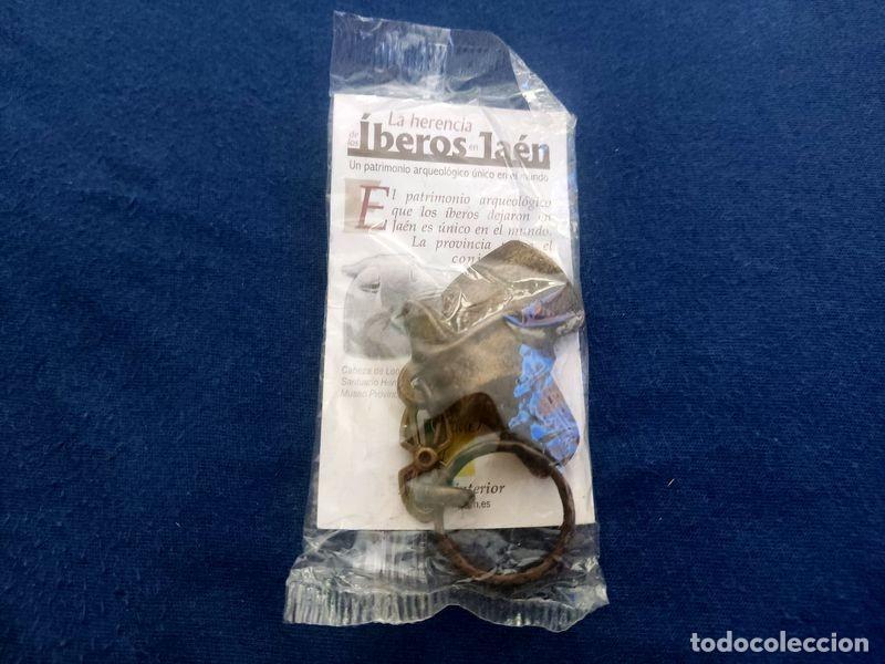 Coleccionismo de llaveros: LLAVERO METALICO CABEZA DE LOBO LA HERENCIA DE LOS IBEROS EN JAEN 2001