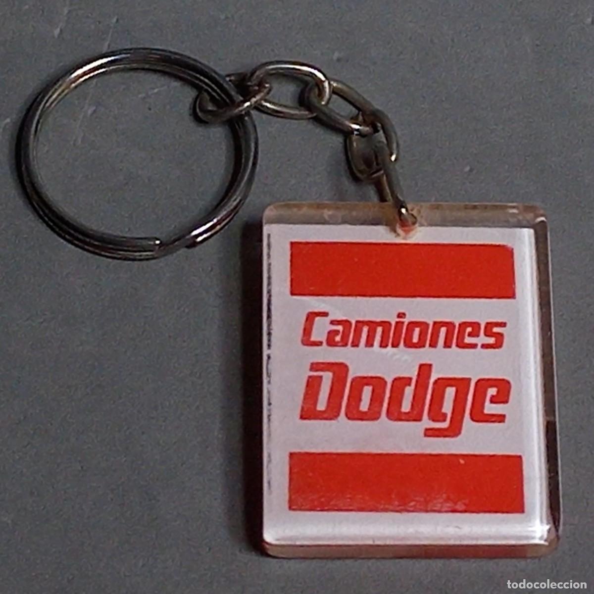 Coleccionismo de llaveros: Antiguo llavero en metacrilato de camiones Dodge, a&ntilde;os 70
