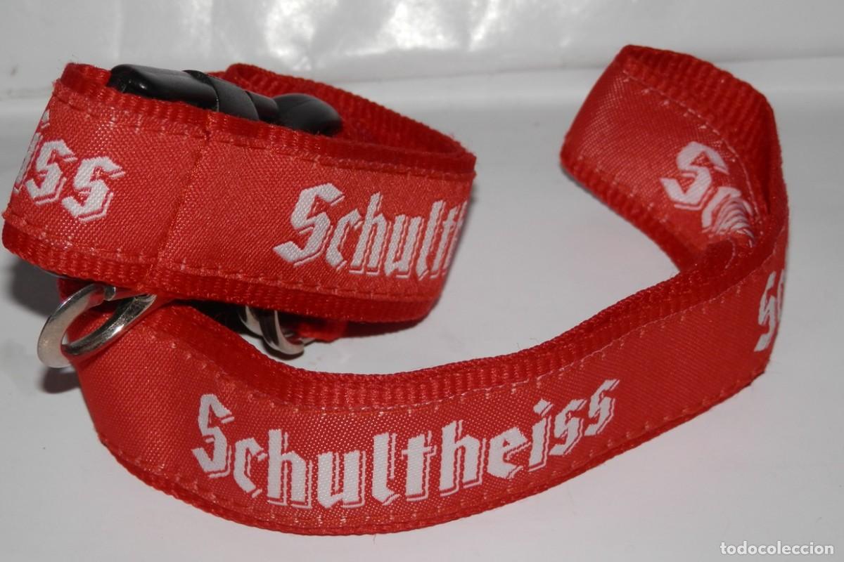 Coleccionismo de llaveros: LLAVERO CINTA DE CUELLO DE LA MARCA SCHULTHEISS