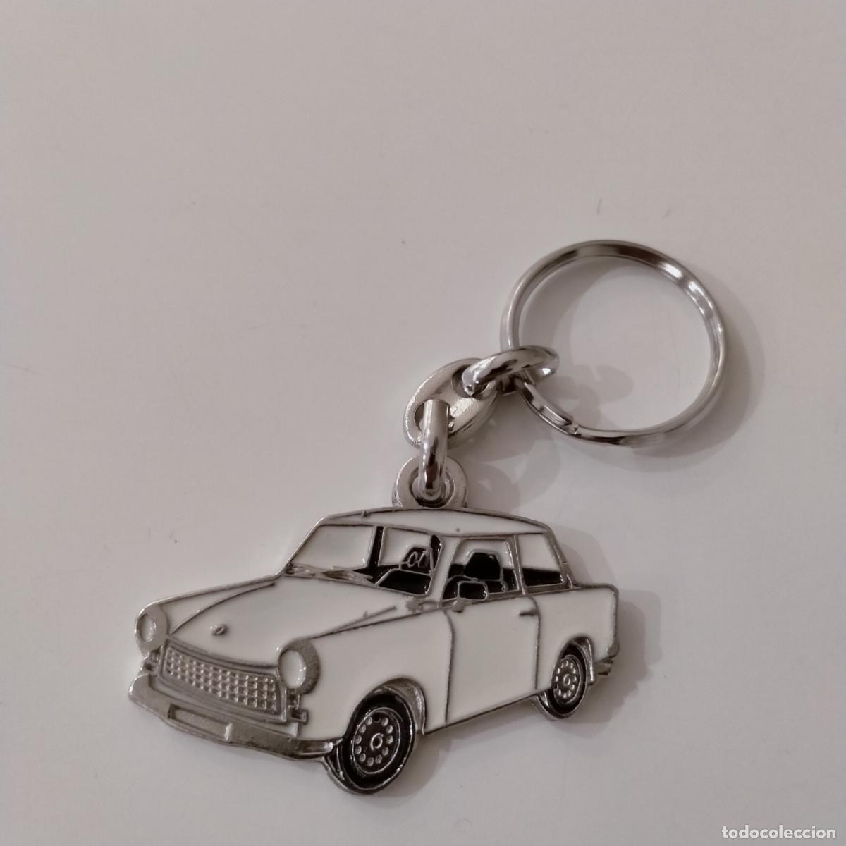 Collectionnisme de portes-cl&eacute;s: llavero trabant 601 blanco