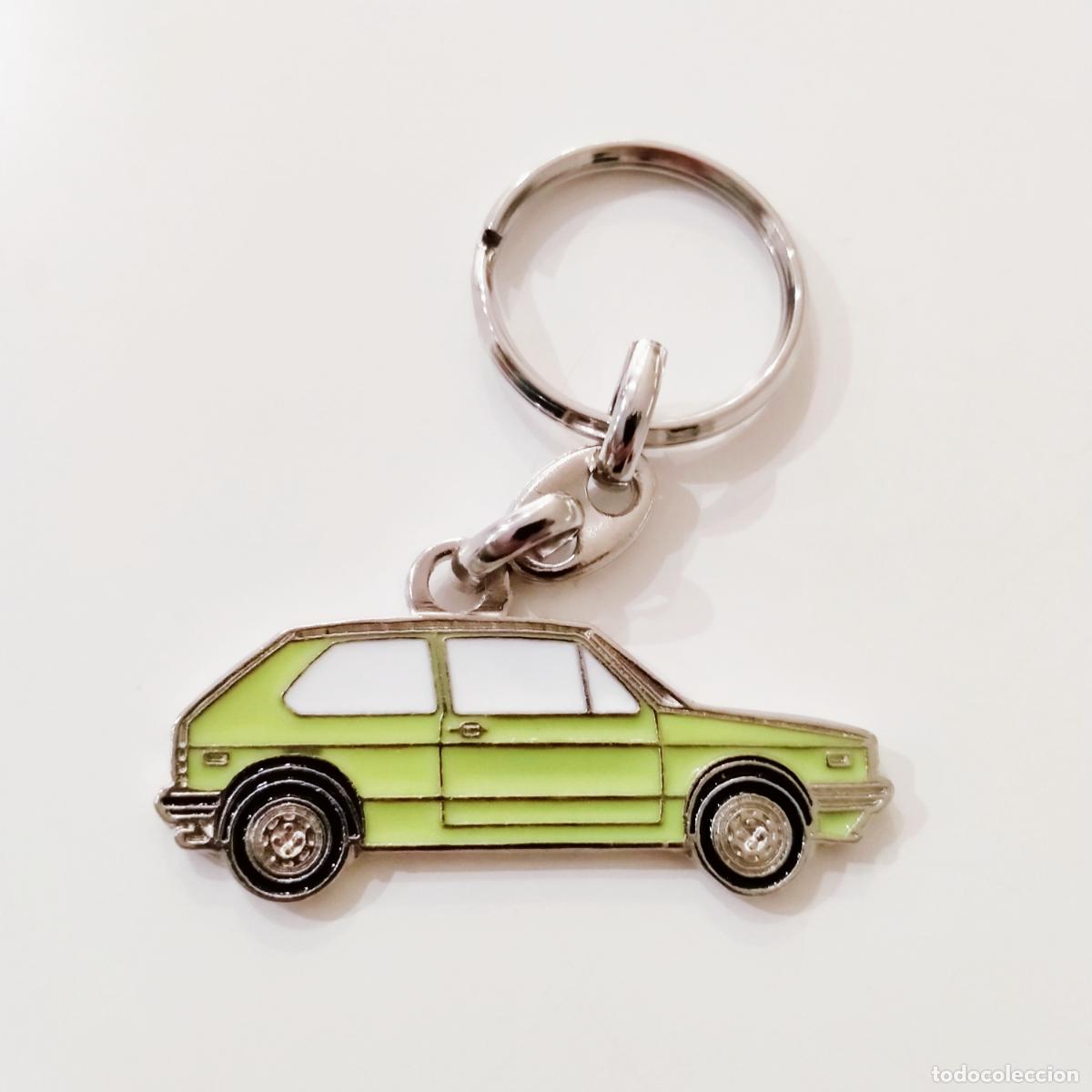 Coleccionismo de llaveros: Llavero Volkswagen golf mk1 amarillo