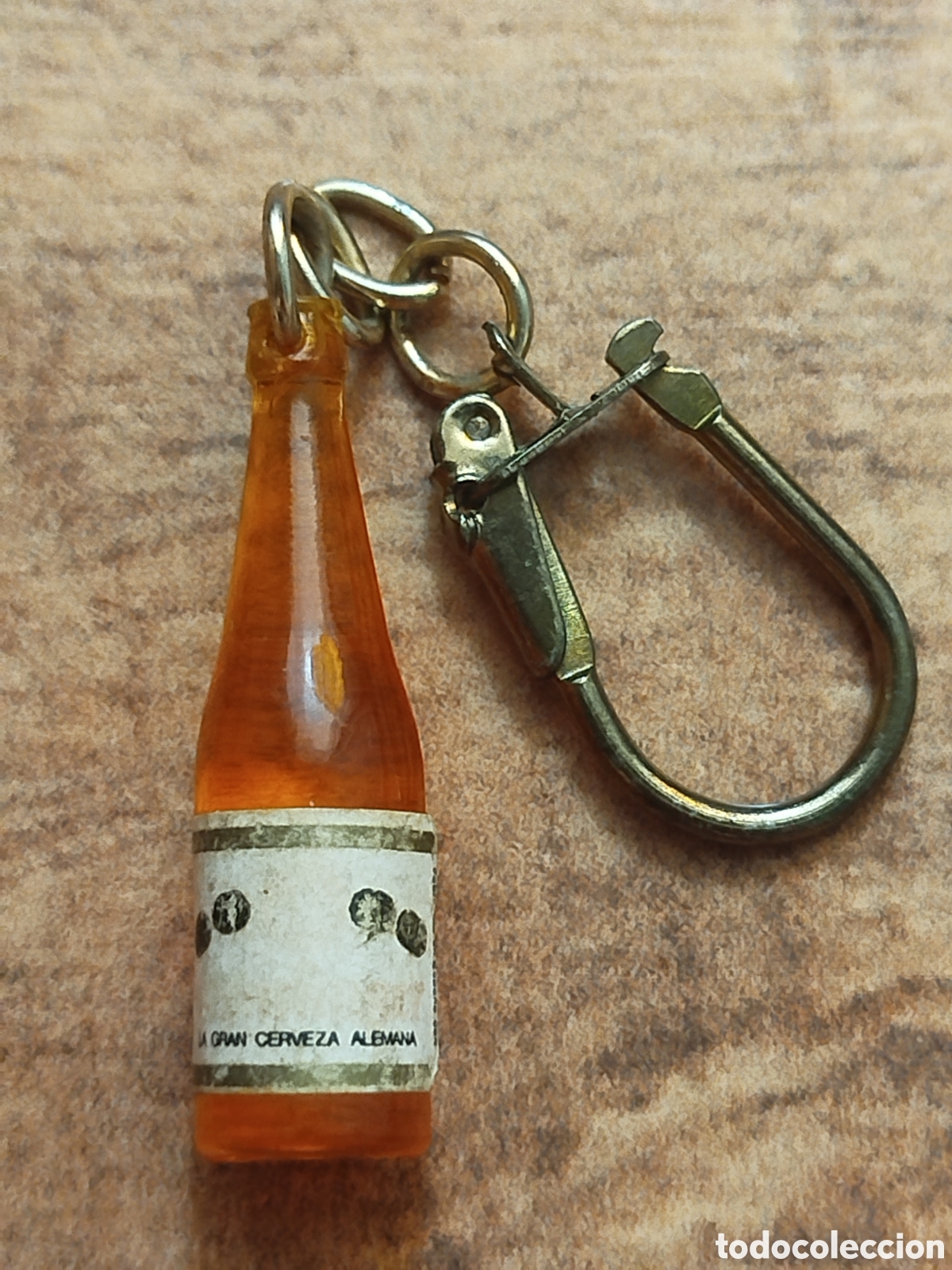 Coleccionismo de llaveros: Llavero Botella La Gran Cerveza Alemana