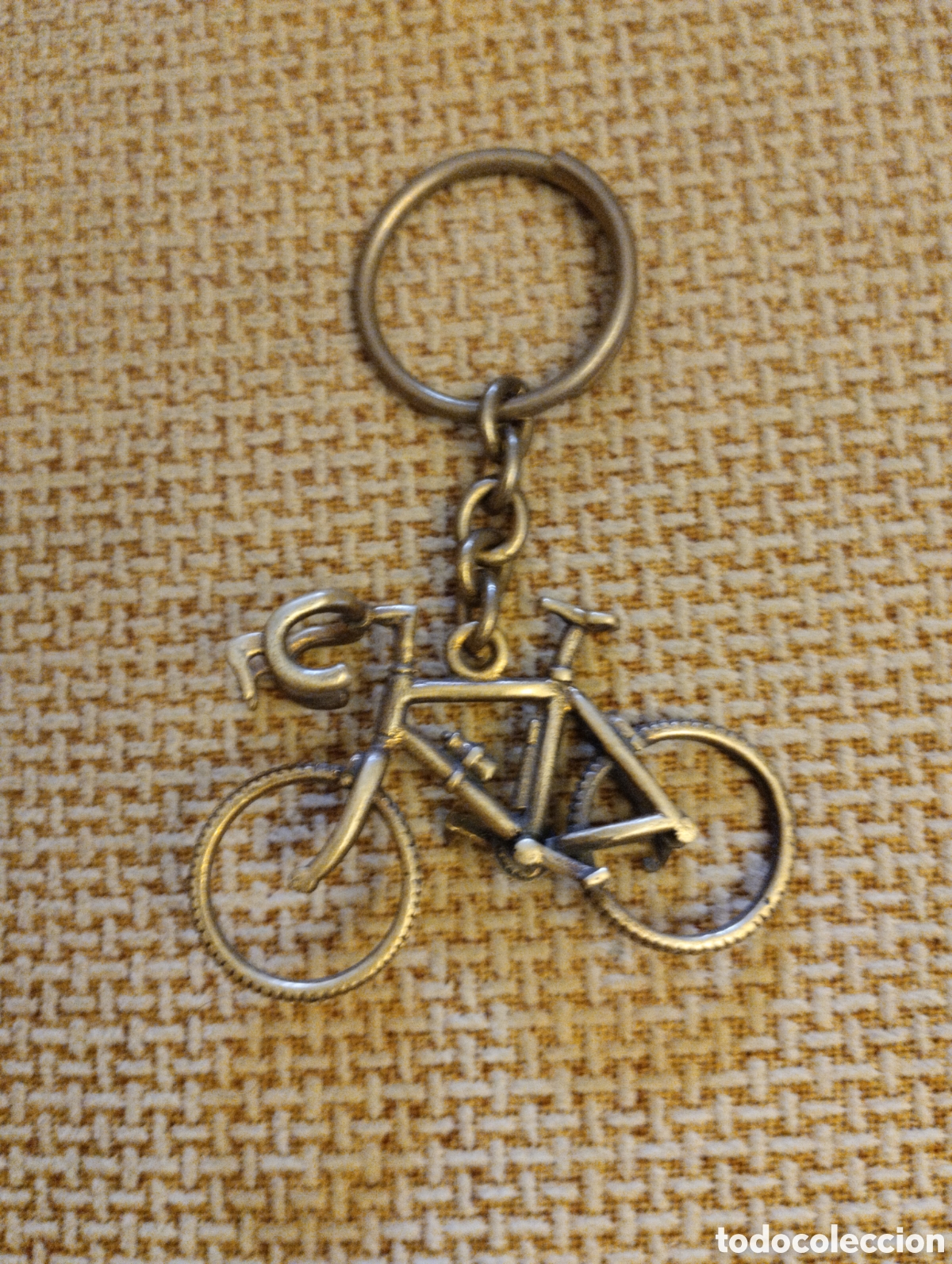 Coleccionismo de llaveros: Llavero bicicleta carreras met&aacute;lico