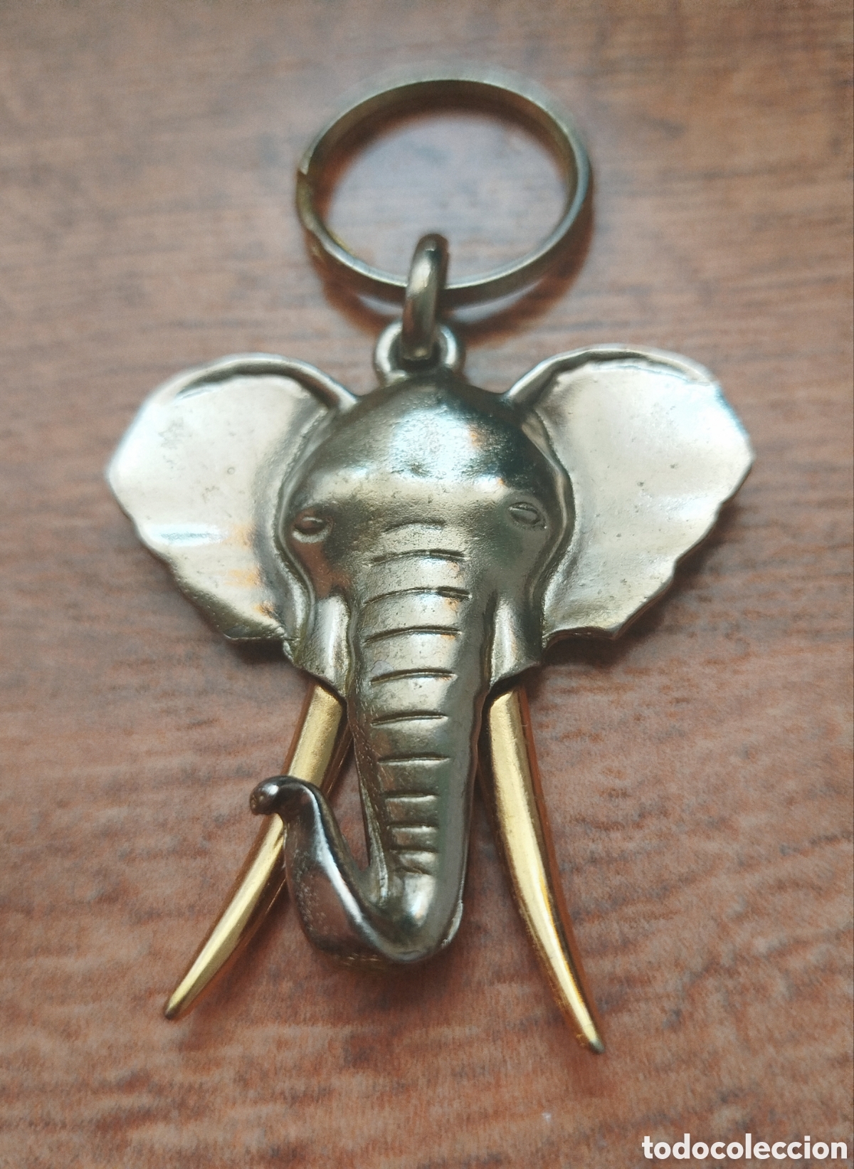 Coleccionismo de llaveros: Llavero Elefante Peltre Colmillos Dorados