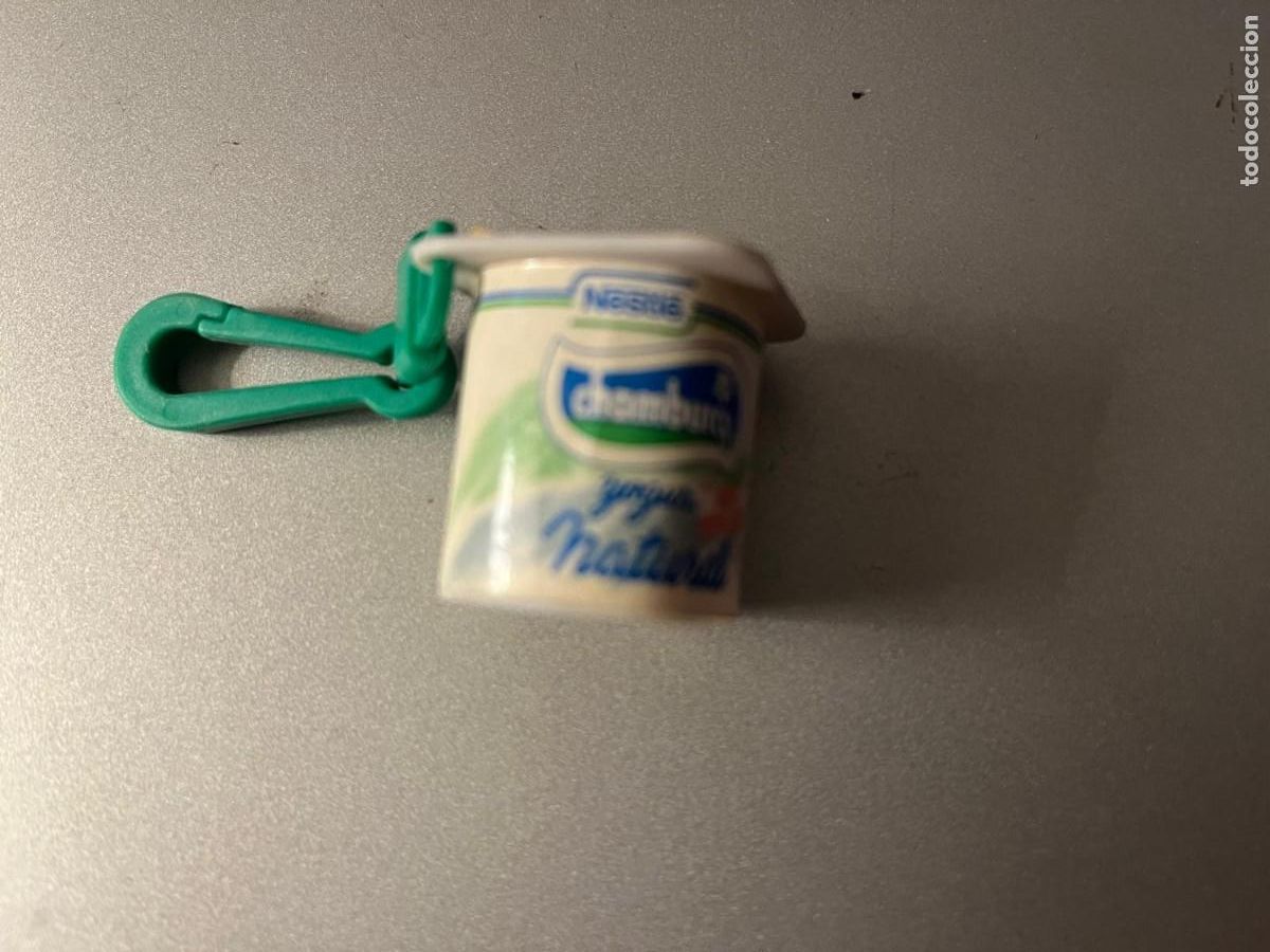 Coleccionismo de llaveros: llavero yogur chamburcy Nestl&eacute;