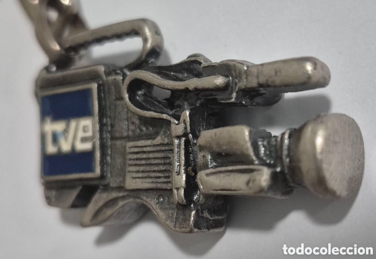 Coleccionismo de llaveros: ANTIGUO LLAVERO C&Aacute;MARA DE TVE