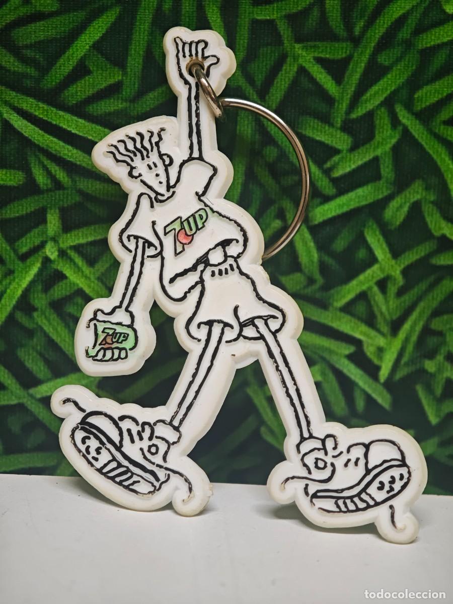 Coleccionismo de llaveros: LLAVERO MU&Ntilde;ECO FIDO DIDO BEBIDA ZUP PLASTICO