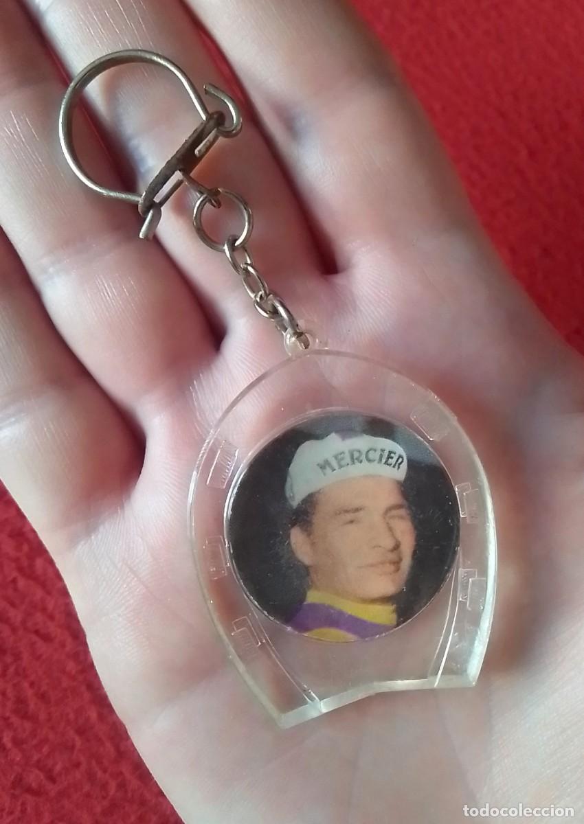Coleccionismo de llaveros: LLAVERO KEYRING PORTE-CL&Eacute;S CICLISMO CICLISTA CYCLISME CYCLING FRANCIA FRANCE RAYMOND POULIDOR GEVEOR