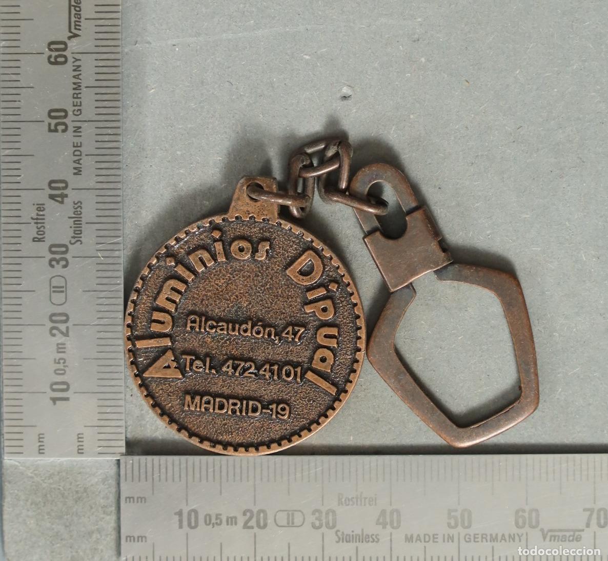 Sammlung von Schl&uuml;sselanh&auml;ngern: LLAVERO. Aluminios Dipal - Madrid