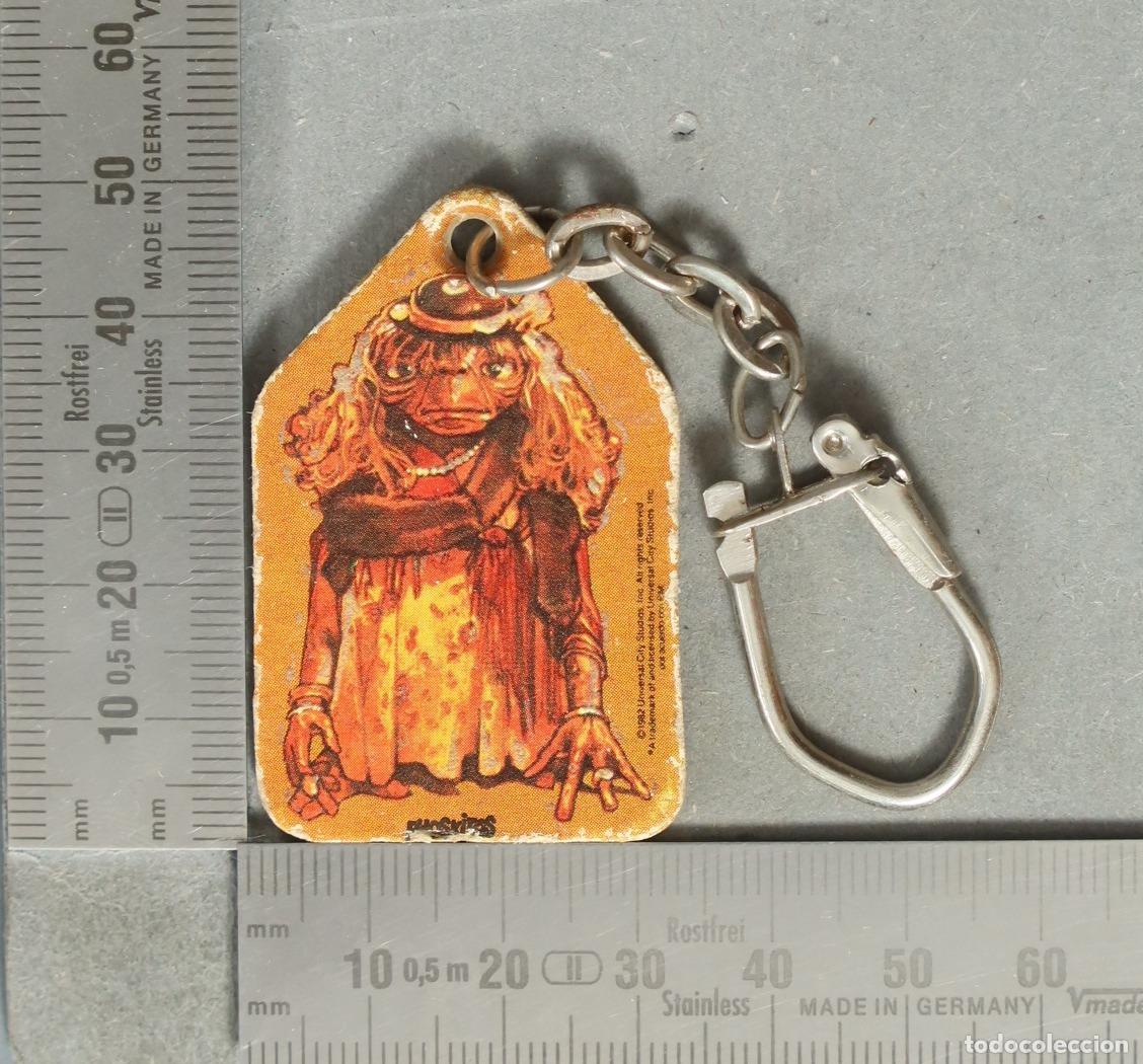 Coleccionismo de llaveros: LLAVERO. E.T. El Extraterrestre vestido de mujer - Phoskitos