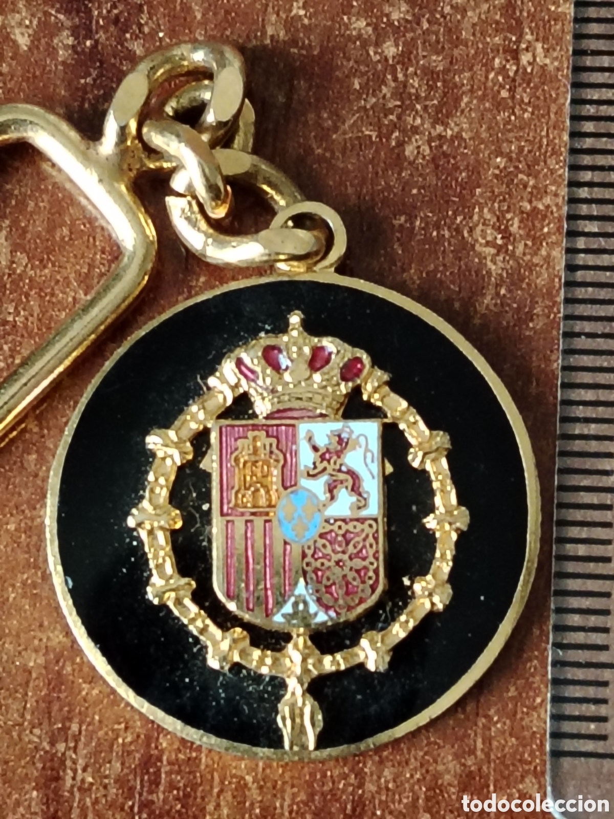 Coleccionismo de llaveros: Llavero escudo casa real