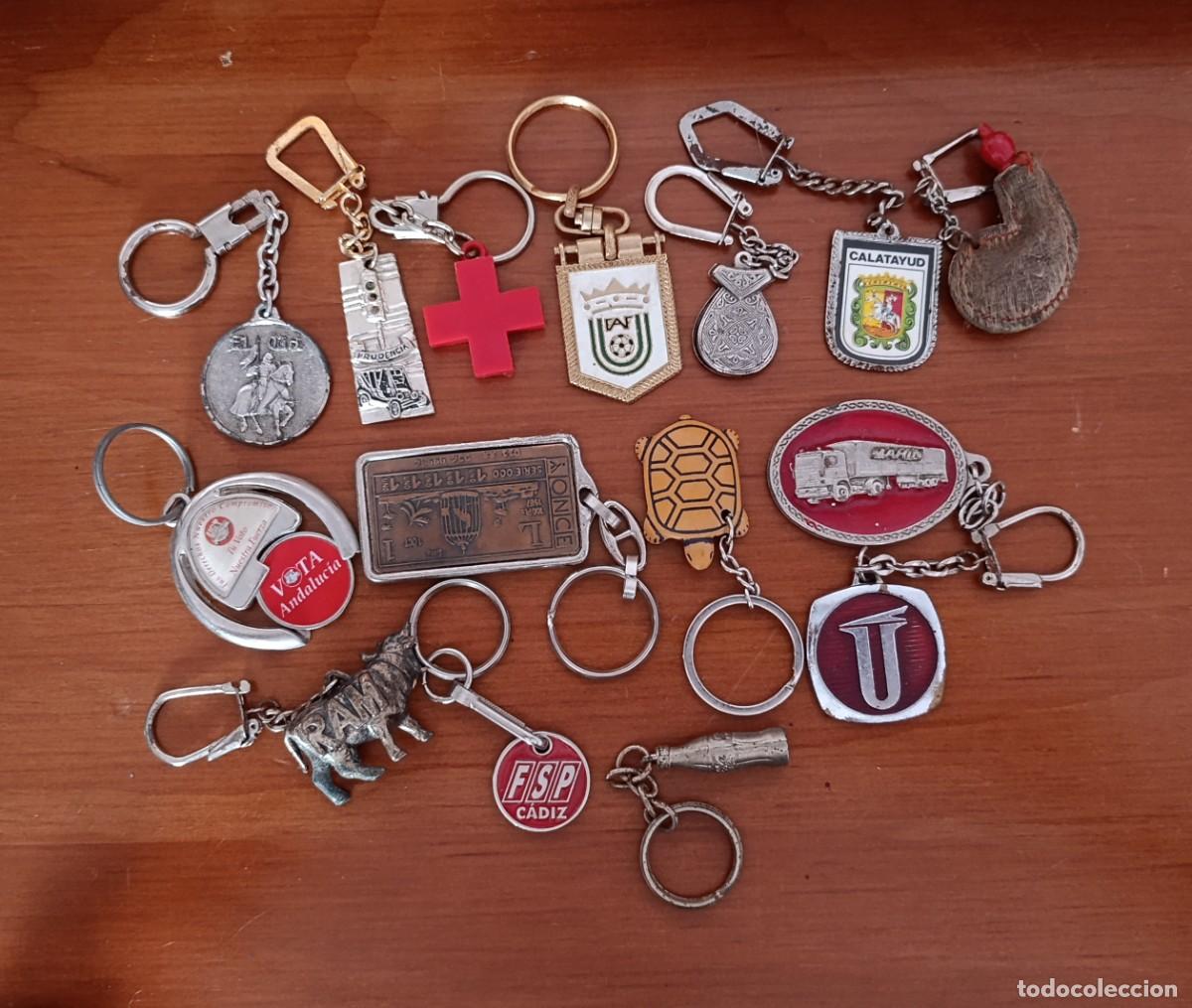 Coleccionismo de llaveros: Gran Lote 15 Llaveros Vintage Publicidad ONCE Cruz Roja FSP Cadiz RAM Camiones Uralita