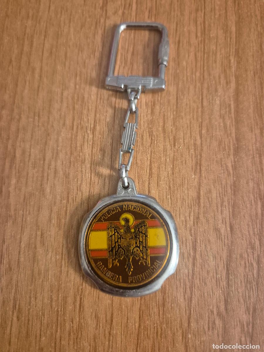 Coleccionismo de llaveros: LLAVERO, POLICIA NACIONAL BANDERA PROVINCIAL REVERSO C.R.G.1, LA RIOJA.