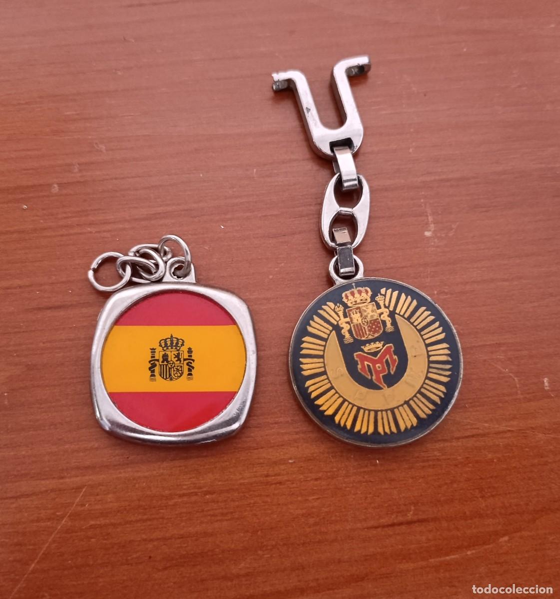 Collectionnisme de portes-cl&eacute;s: Lote 2 Llaveros Vintage Polic&iacute;a Nacional C.R.G. 6 y Sindicato Polic&iacute;a Municipal SPME