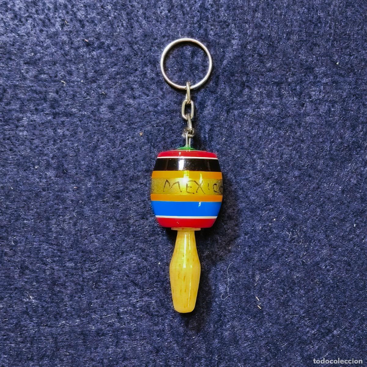 Coleccionismo de llaveros: LLAVERO MARACA DE MADERA Y ACERO. MEXICO. MED X CMS - Foto 2