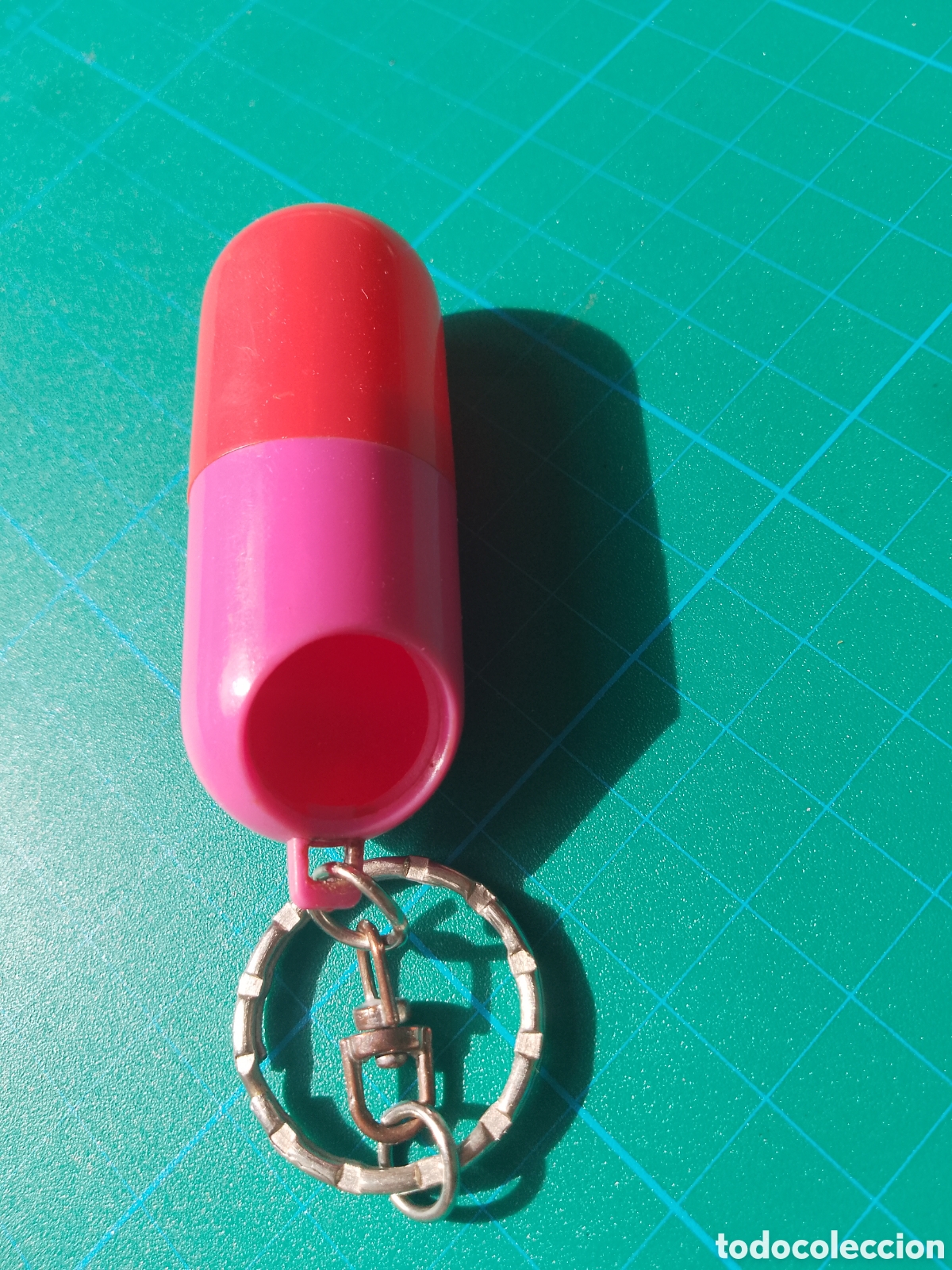 Coleccionismo de llaveros: PASTILLA . CAPSULA . LLAVERO . KEYCHAIN PILL . CON COMPARTIMENTO - Foto 3