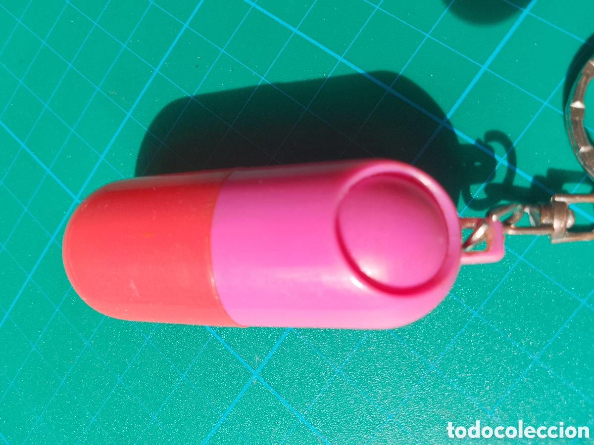 Coleccionismo de llaveros: PASTILLA . CAPSULA . LLAVERO . KEYCHAIN PILL . CON COMPARTIMENTO