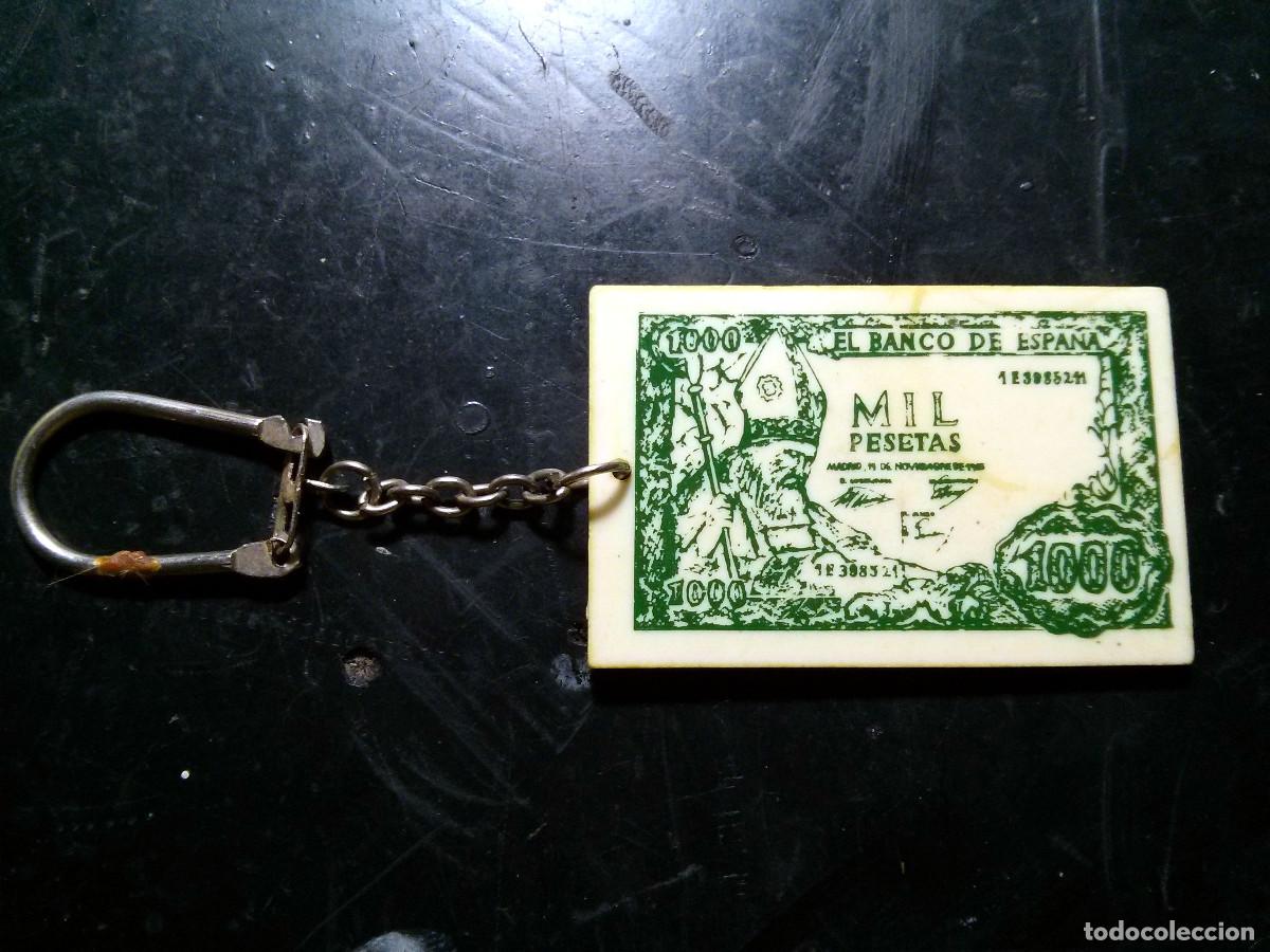 Coleccionismo de llaveros: Llavero con dise&ntilde;o de billete de mil pesetas