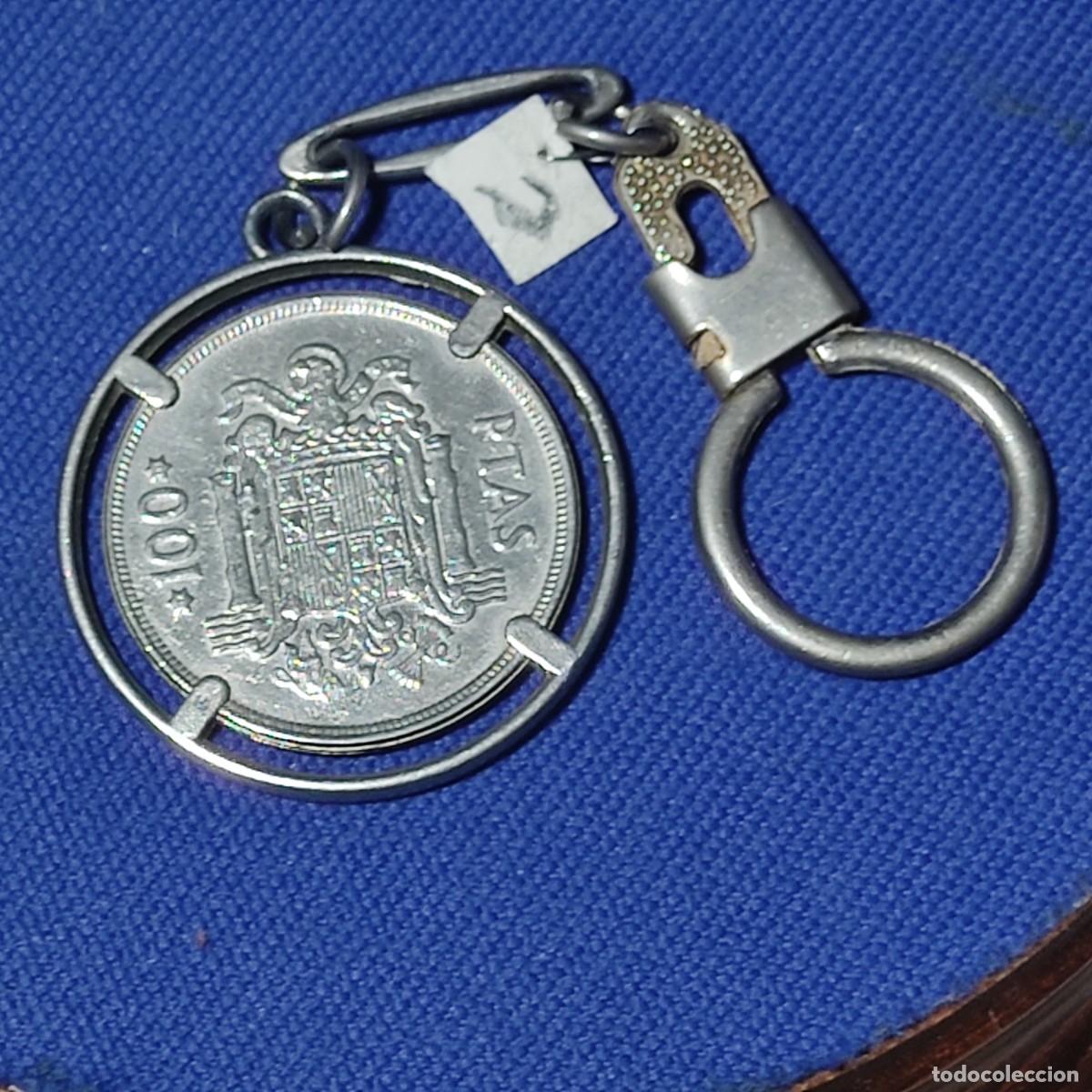 Coleccionismo de llaveros: LLavero moneda Rey Juan carlos y aguila de San Juan.1975 *C*