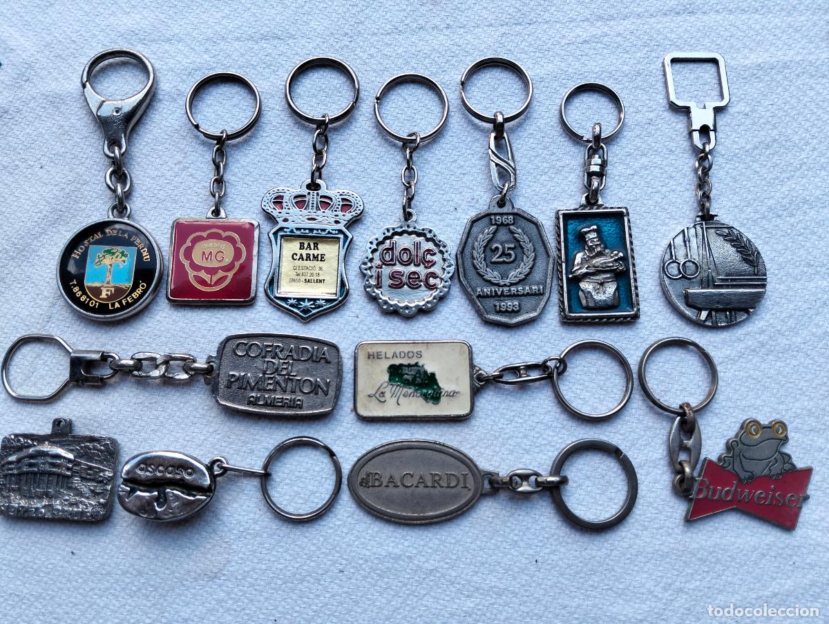Collection of Keychains: Lote de llaveros antiguos metal publicidad bar restaurante bacardi budweiser ascaso