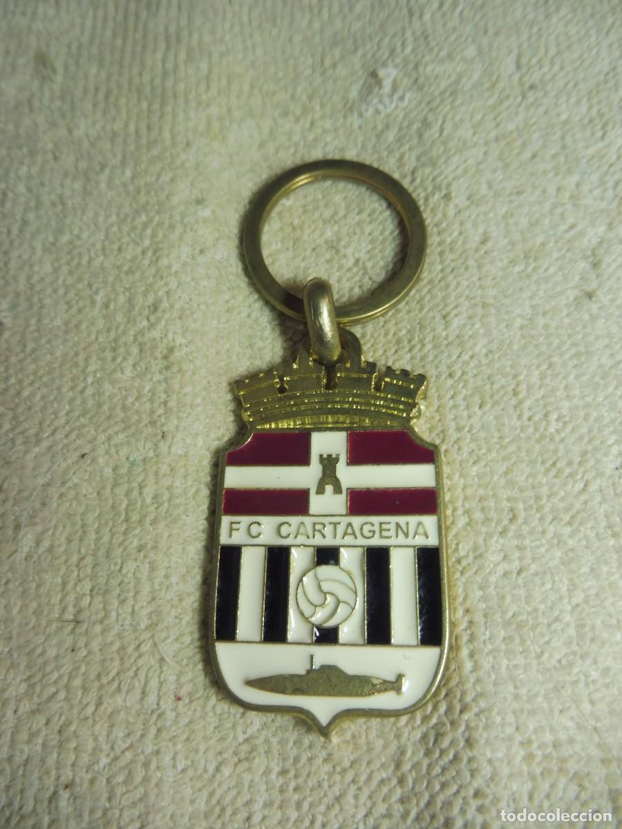 Coleccionismo de llaveros: Llavero f&uacute;tbol llavero dorado F.C. Cartagena