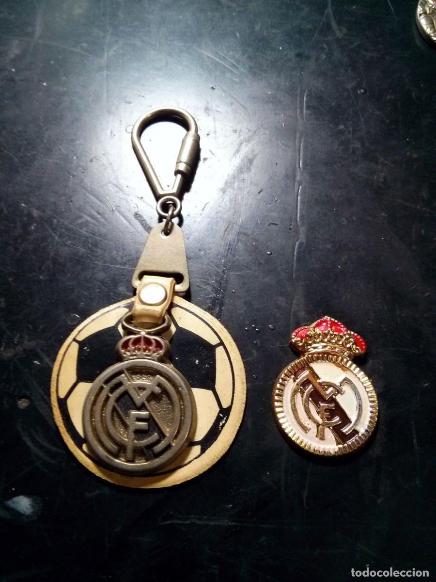 Coleccionismo de llaveros: Llavero y Pin del Real Madrid - Foto 1
