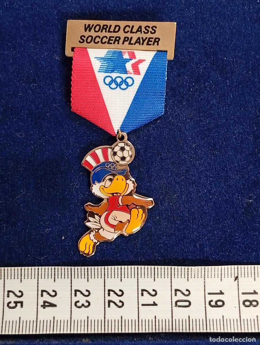 Coleccionismo de llaveros: MEDALLA PIN LOS ANGELES 84 JUEGOS OLIMPICOS,OLIMPIADAS-COLECCI&Oacute;N JORDI LLOPART ATLETA MARXA-