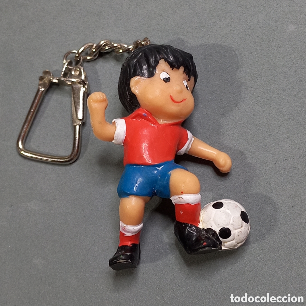 Collection of Keychains: Antiguo llavero, de la mascota de la FIFA para el Mundial de F&uacute;tbol, a&ntilde;o 1982. Sport Billy
