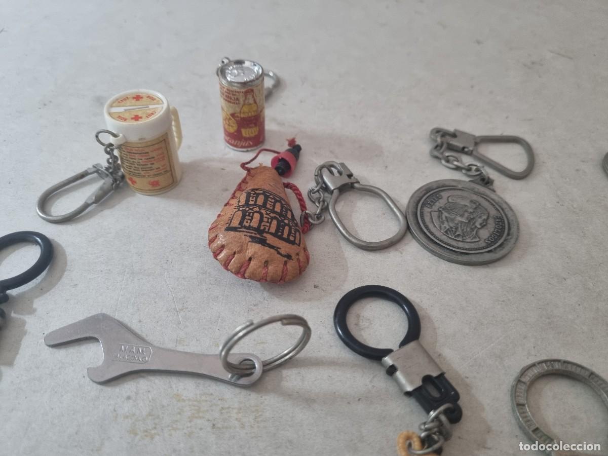 Coleccionismo de llaveros: Lote de 24 llaveros variados - Foto 3