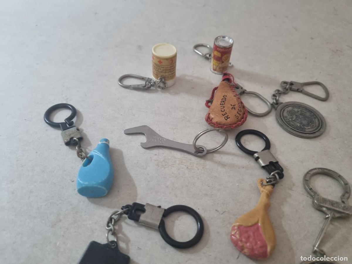 Coleccionismo de llaveros: Lote de 24 llaveros variados - Foto 14