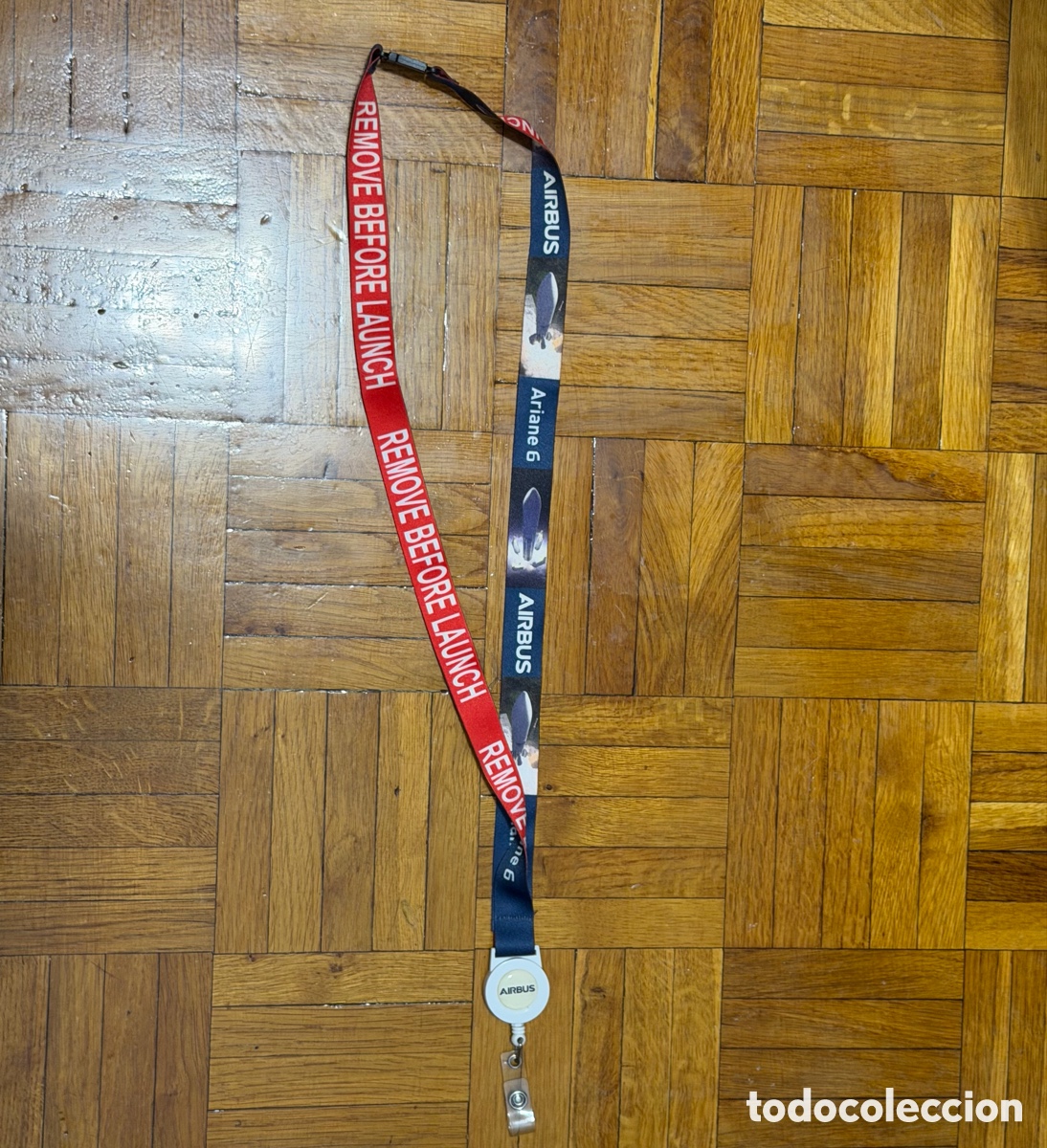 Collection of Keychains: Lanyard Espacial Airbus Ariane 6 y Remove Launch