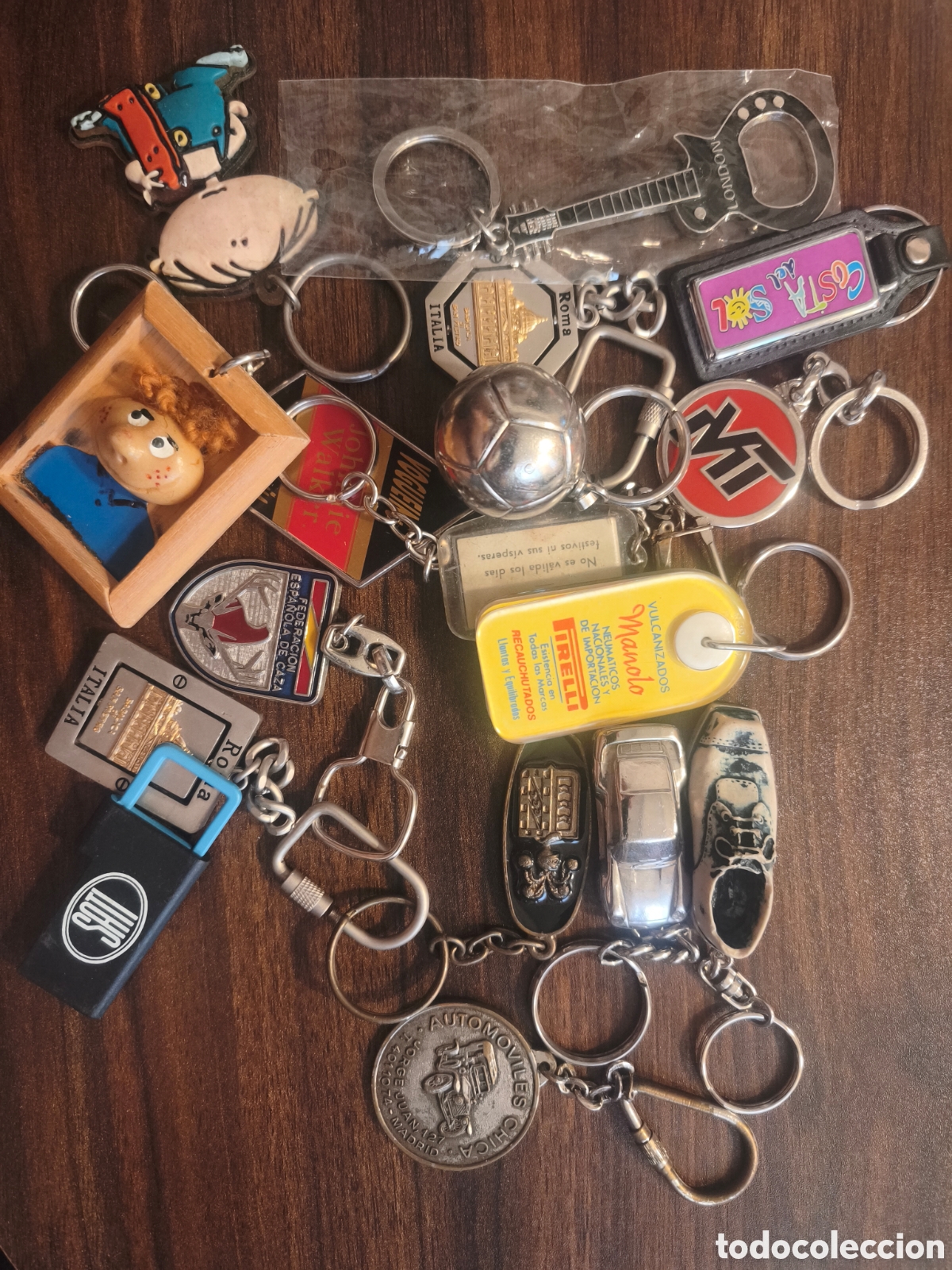 Coleccionismo de llaveros: Lote 16 llaveros variados - Foto 1