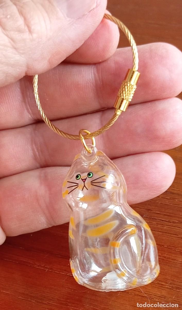Coleccionismo de llaveros: Colgante llavero japon&eacute;s para guardar pelo de mascotas (gatos). Jap&oacute;n.