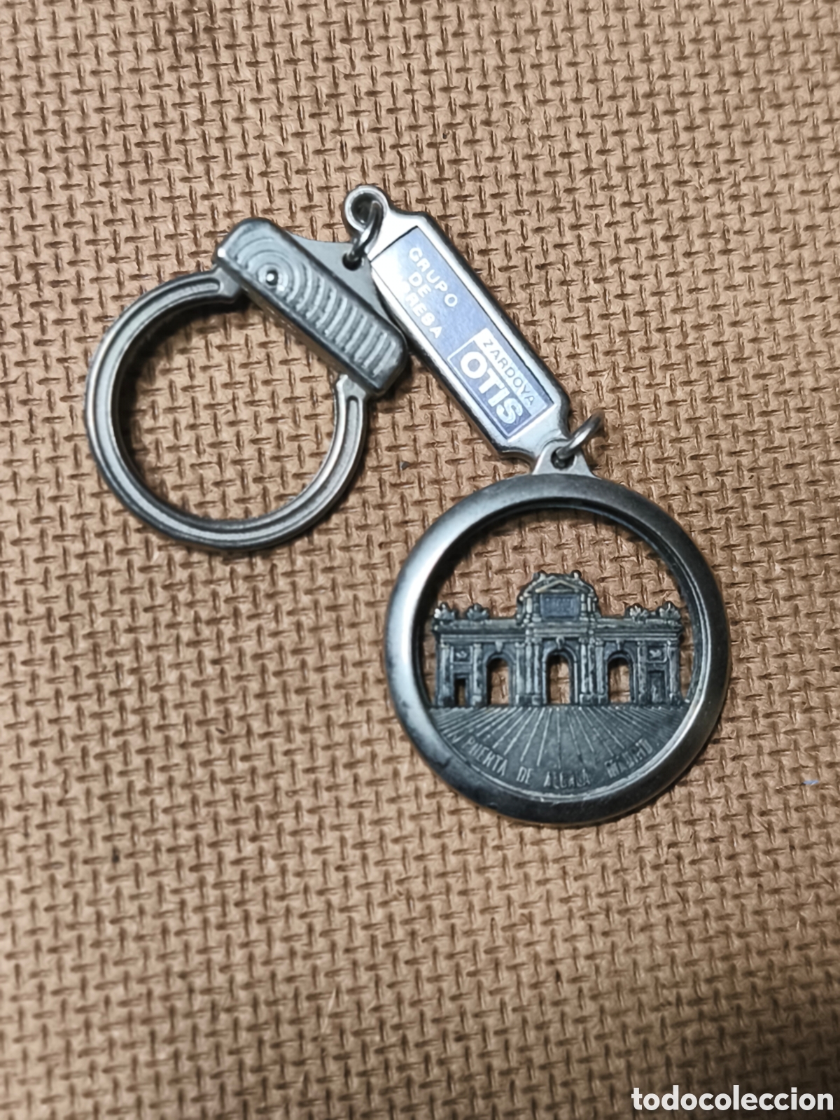 Coleccionismo de llaveros: Llavero Turismo PUERTA DE ALCAL&Aacute; Madrid