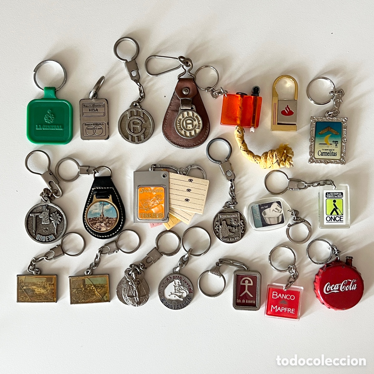 Coleccionismo de llaveros: Llaveros motivos varios - Lote 3