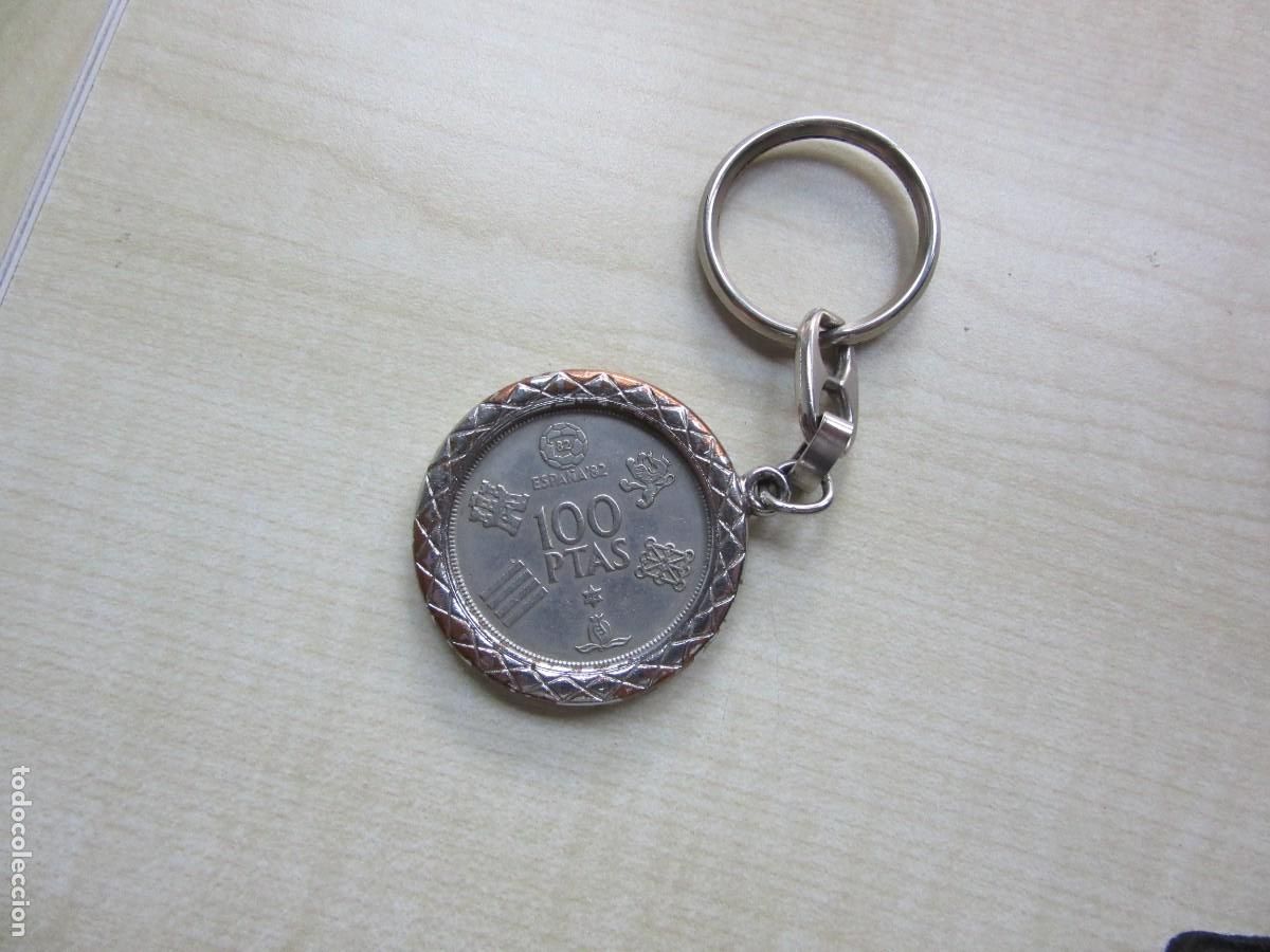 Collezionismo di Portachiavi: Llavero con moneda de 100 pesetas de los mundiales 1982