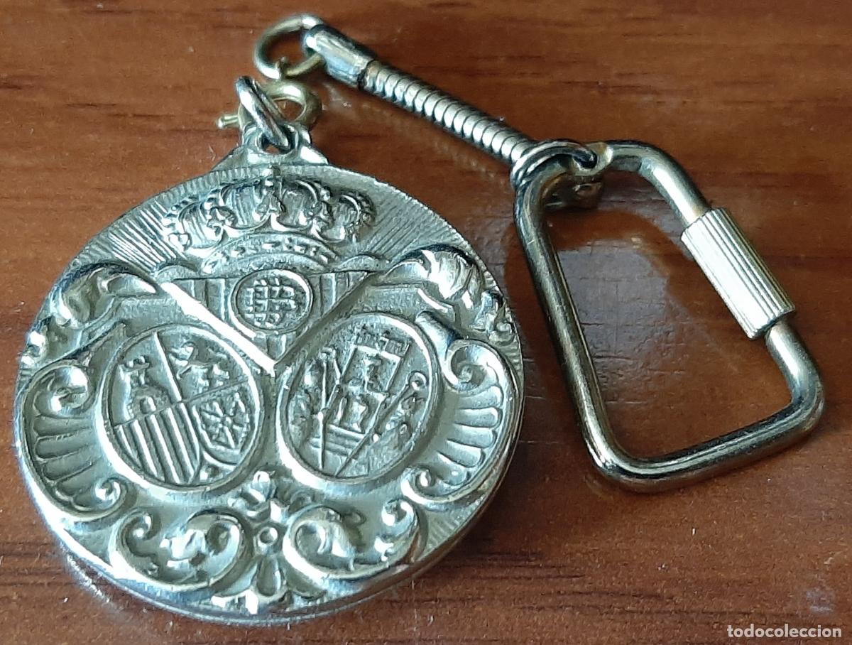 Coleccionismo de llaveros: LLAVERO DE LAS BODAS DE ORO DEL REAL BETIS BALOMPIE 1908/1958