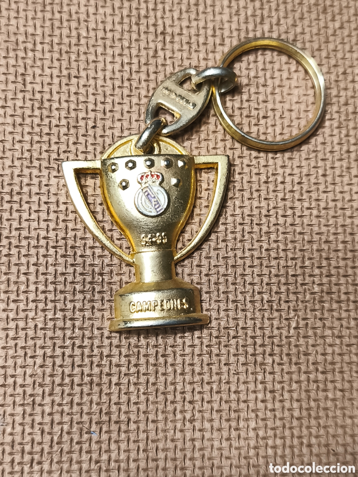 Coleccionismo de llaveros: Llavero Antiguo Futbol REAL MADRID Campeones 94/95