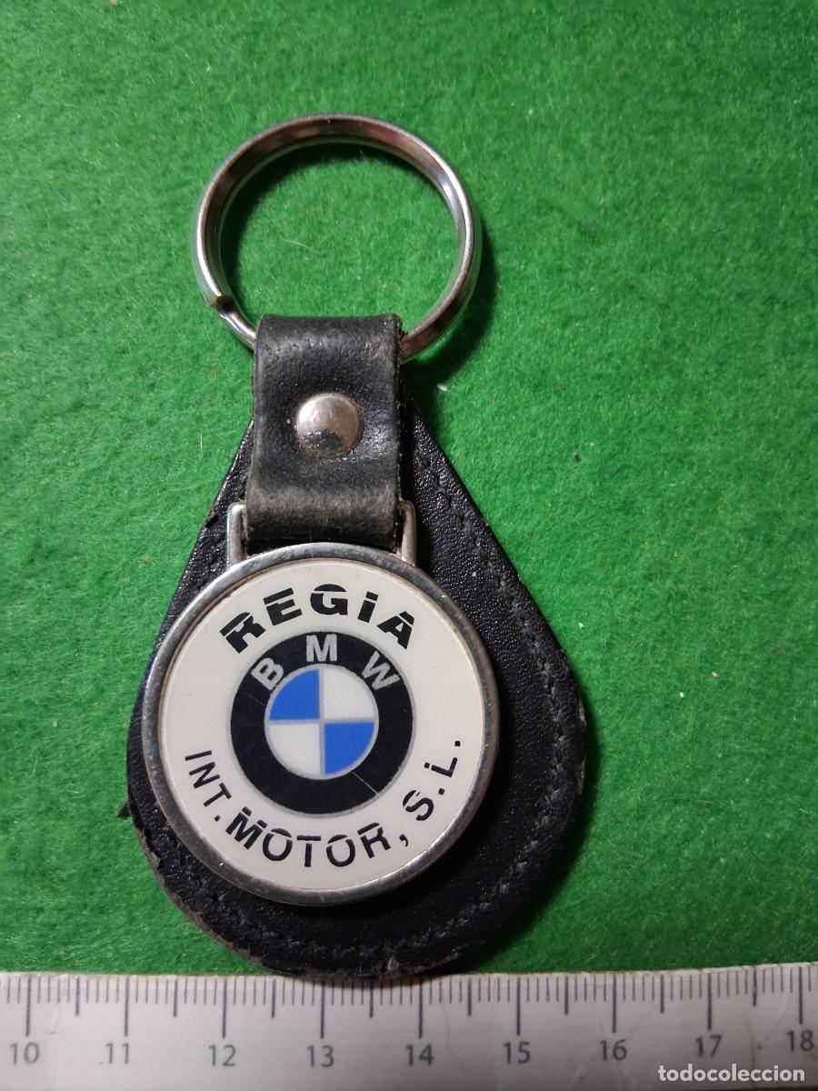 Collection of Keychains: LLAVERO B.M.W. , REGIA MOTOR,S.L.