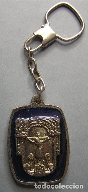 Collection of Keychains: LLAVERO RECUERDO DE BURGOS - CRISTO DE BURGOS