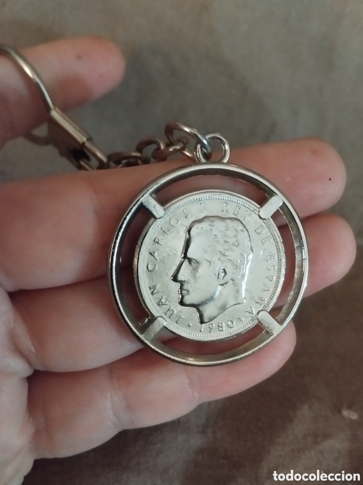 Coleccionismo de llaveros: Llavero con moneda 1982 - Foto 8