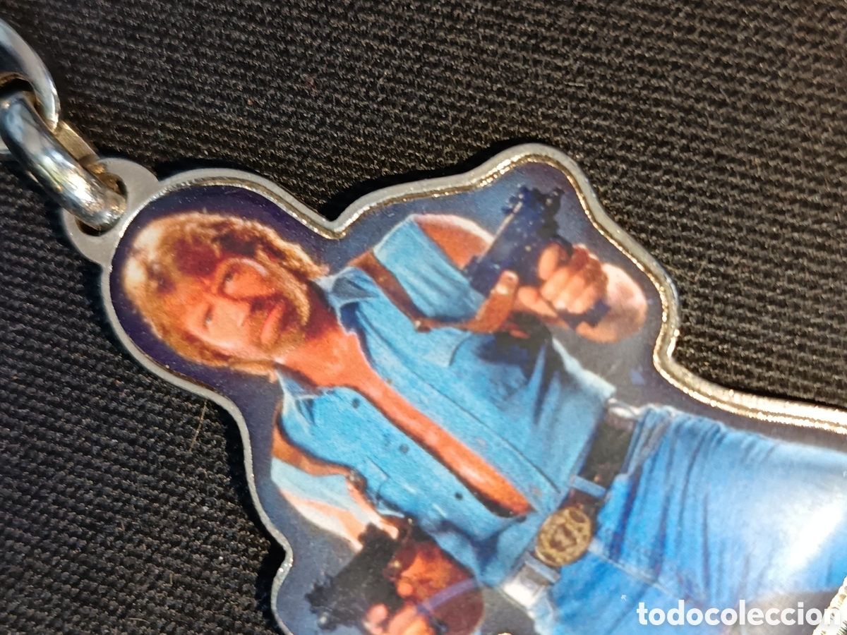 Coleccionismo de llaveros: Llavero de silueta de Chuck Norris - Foto 2