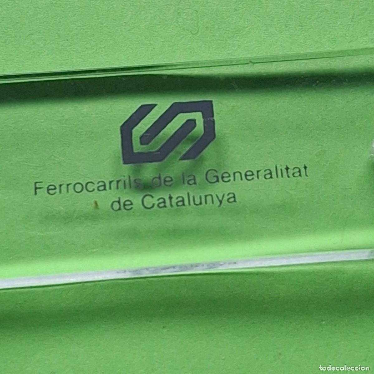 Collectionnisme de portes-cl&eacute;s: FERROCARRILS DE LA GENERALITAT DE CATALUNYA - ANTIGUO LLAVERO - TREN FERROCARRIL VIA CARRIL NO RENFE