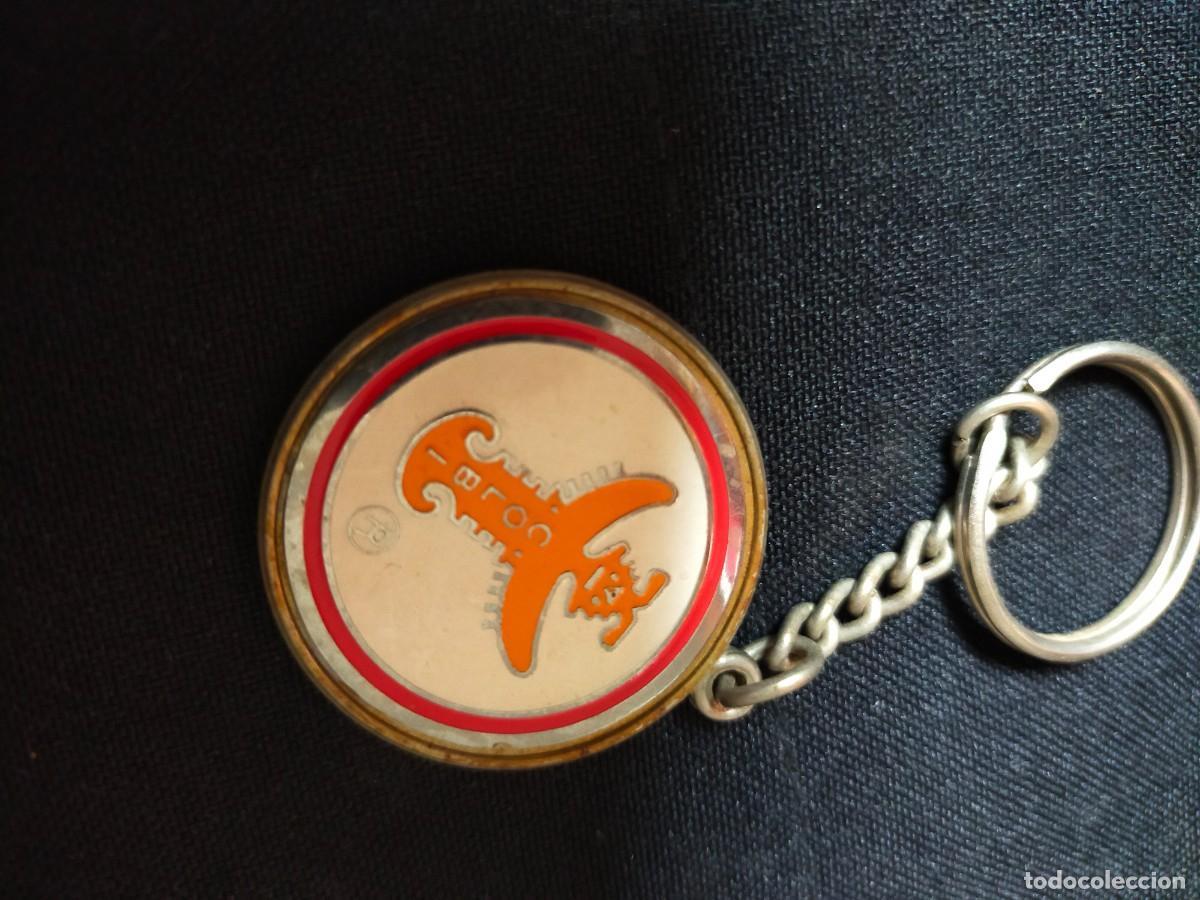 Coleccionismo de llaveros: LLAVERO RETRO MARCA QUE PARECE ORION. PUBLICIDAD DE &Eacute;POCA ESMALTADO NARANJA. A&Ntilde;OS 70 / 80