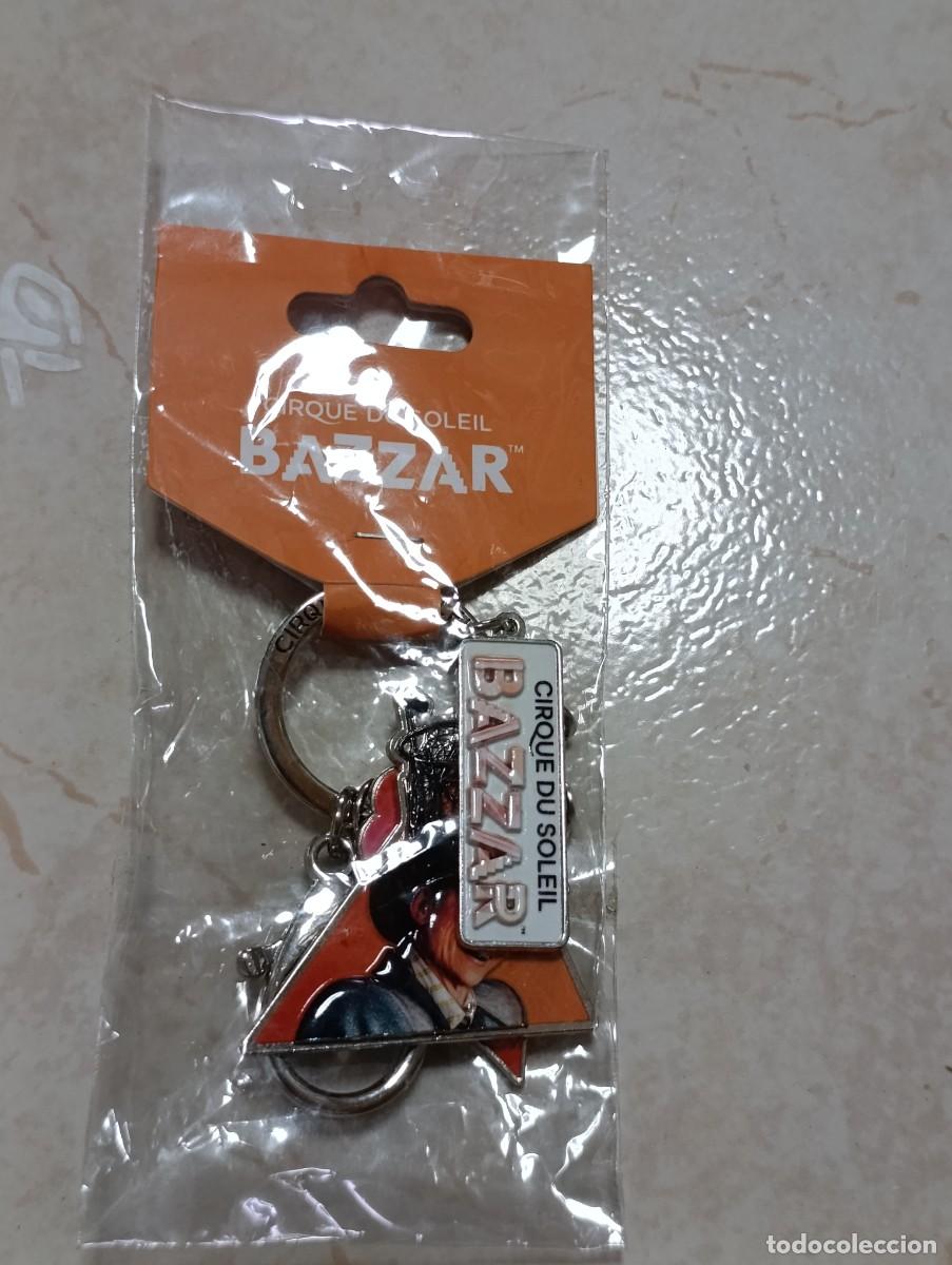 Coleccionismo de llaveros: Llavero Cirque du Soleil BAZZAR 4 charms original con embalaje