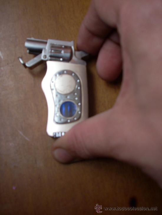 Mecheros: Mechero con forma de pistola. - Foto 2