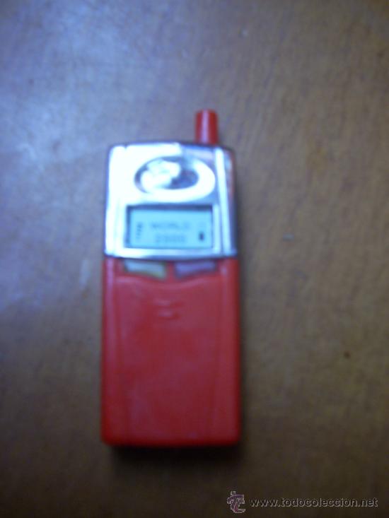 Mecheros: Mechero con forma de tel&eacute;fono m&oacute;vil. - Foto 1