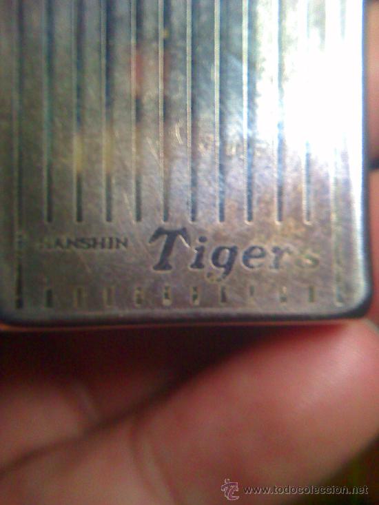Mecheros: ZIPPO de plata TIGERS - Foto 3